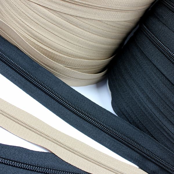 Continuous Zipping (No.3)